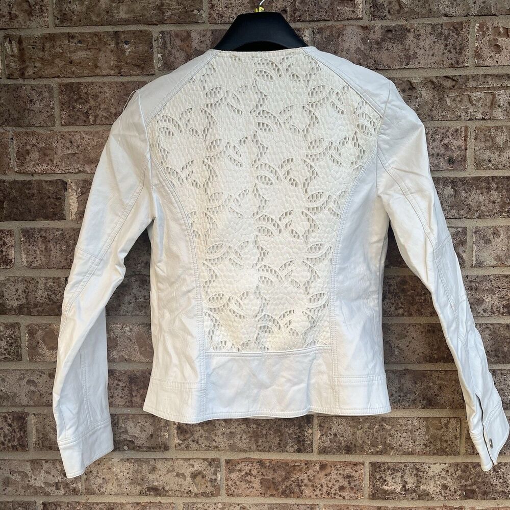 GUESS Callie White Faux Leather Lace Moto Jacket Womens Size S Asymmetric Zip